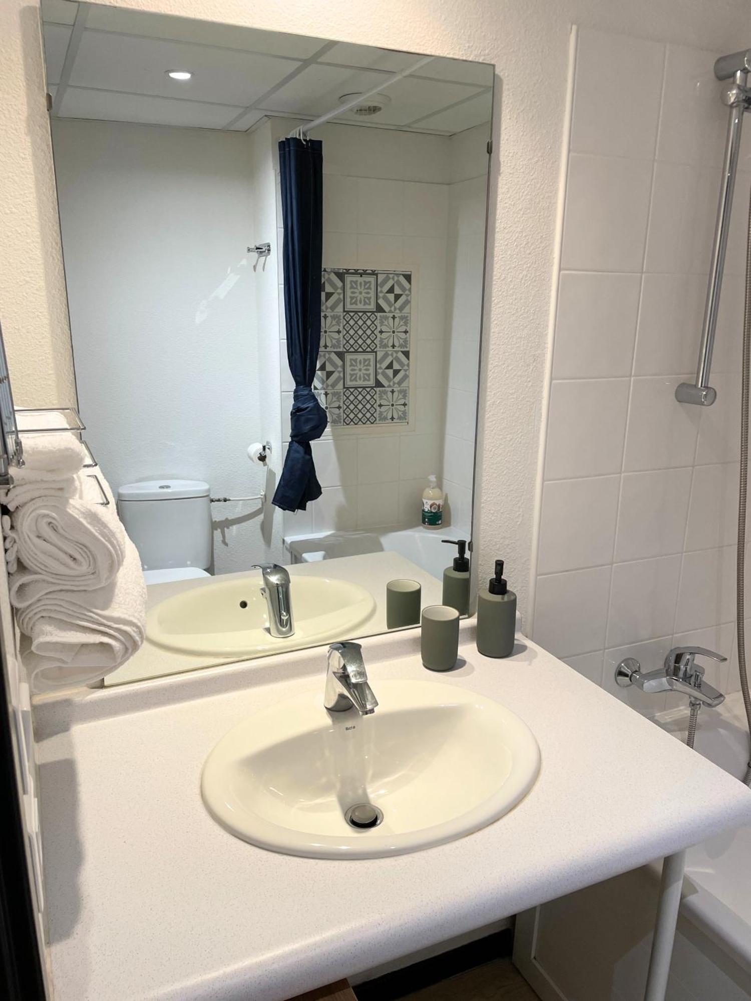 Chalet Studio Premium, Wifi, Chaleureux Lourdes Exterior foto